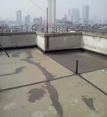 揭东漏水维修 楼顶漏水是什么原因，楼顶漏水维修方法是什么?